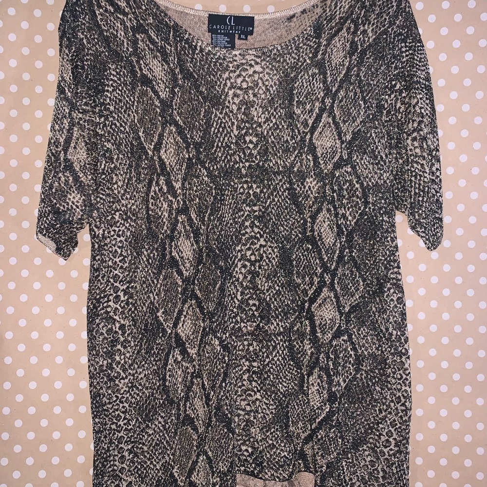 Vintage shimmering snake print top